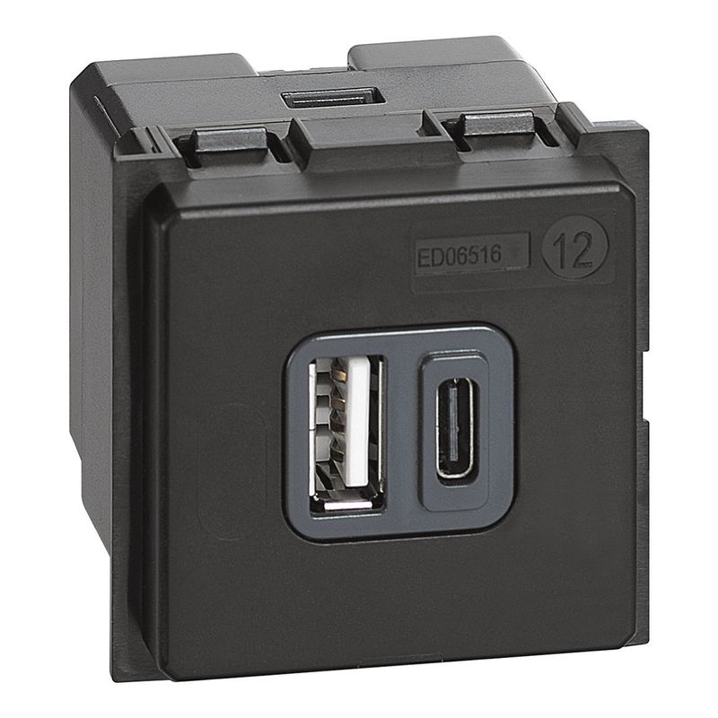 CARGADOR-DOBLE-TIPO-A-Y-C-3A-230VAC-2-MODULOS