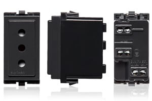 MODULO TOMACORRIENTE 10A 250V 2P+T S17 NOIR 173006 SINTHESI