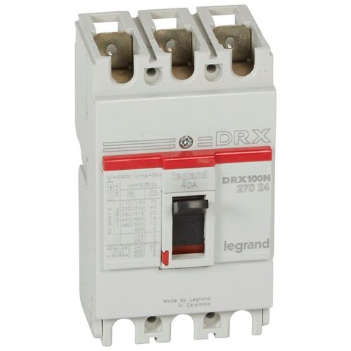 INTERRUPTOR AUTOMATICO 3P FIJO 40A 20KA 415VAC 27024