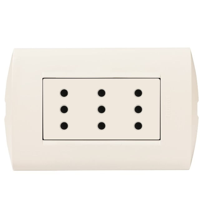 ENCHUFE-TRIPLEX-2P-T-10A-MARFIL-ARMADO-Policarbonato-Marfil